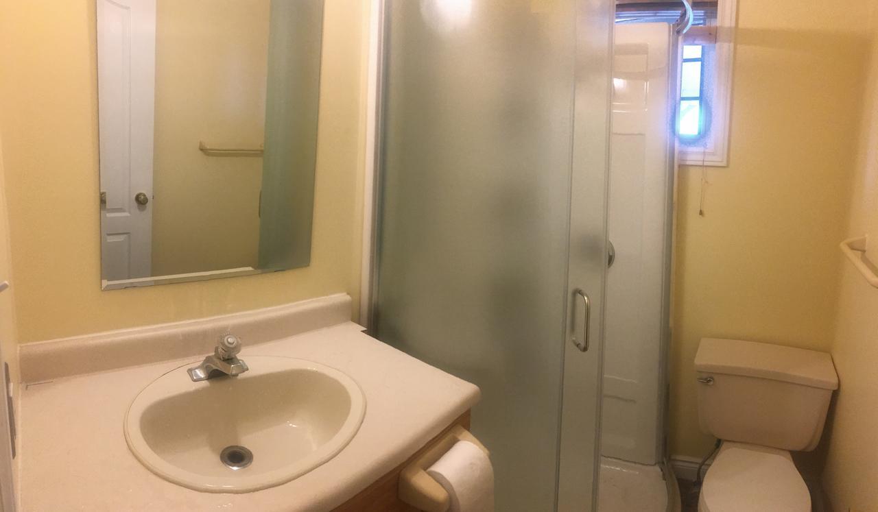 שרלוט טאון Youth Hostel מראה חיצוני תמונה